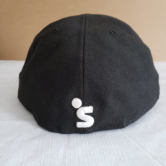 NEW ERA fitted hat SIZE 8 - Picture 2 of 7